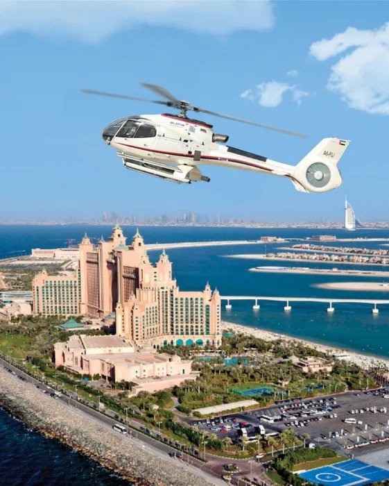 HELICOPTER TOUR OF DUBAI